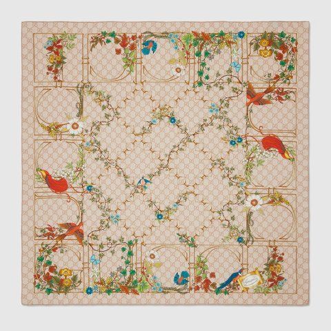 Gucci Printed silk carr&eacute; 2249 фото
