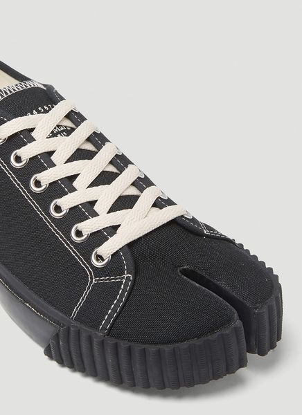 Maison Margiela Tabi Low Top Sneakers