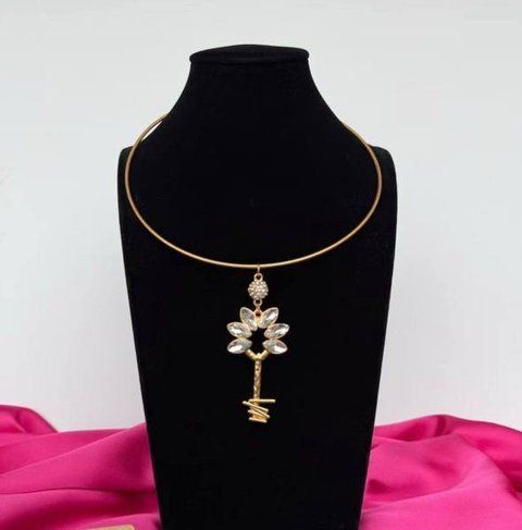 Schiaparelli Choker Key Flower Pendant Necklace 4204 фото