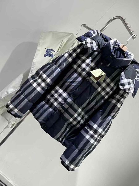 Картата куртка BURBERRY Herren Wattierte Jacke in Check in blau 538 фото