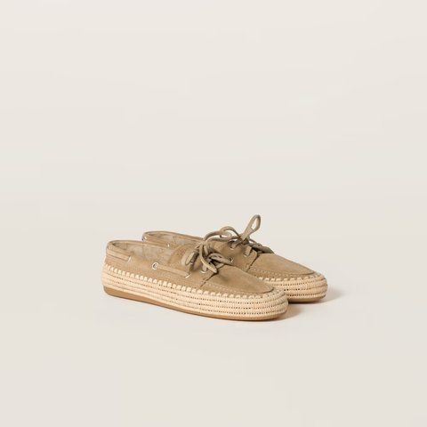 Miu Miu Suede and raffia boat shoes 2957 фото