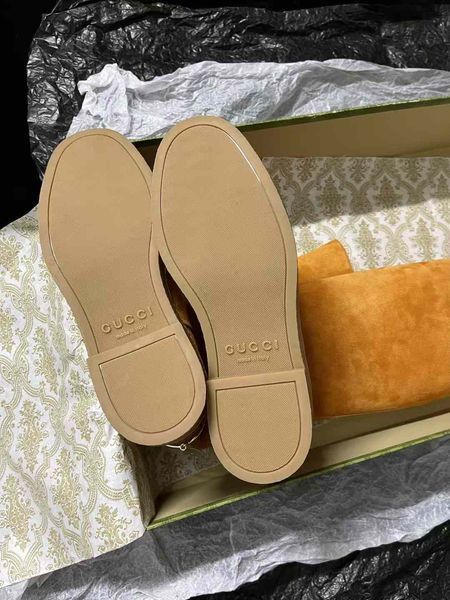 Gucci suede jockey boots