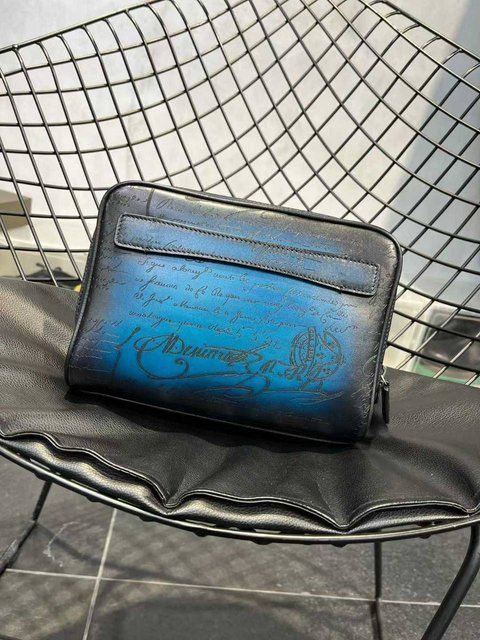 Berluti Tersio Scritto Leather Pouch 887 фото