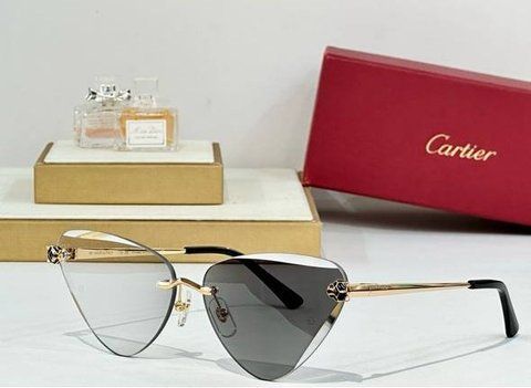 Panth&egrave;re de Cartier sunglasses