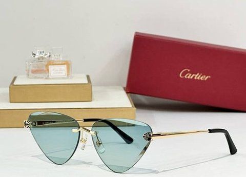 Panth&egrave;re de Cartier sunglasses