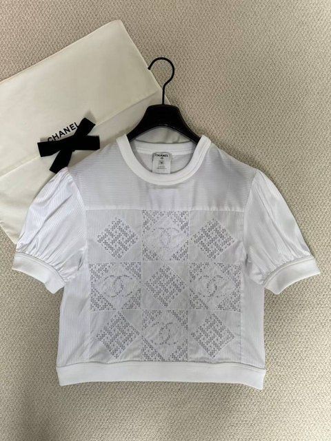 Chanel T-Shirt