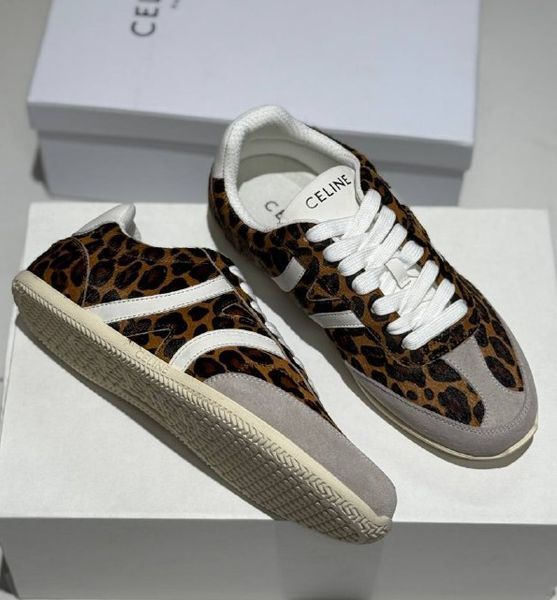 CELINE JOGGER LOW LACE-UP SNEAKER IN Calfskin & Suede Calfskin 1567 фото