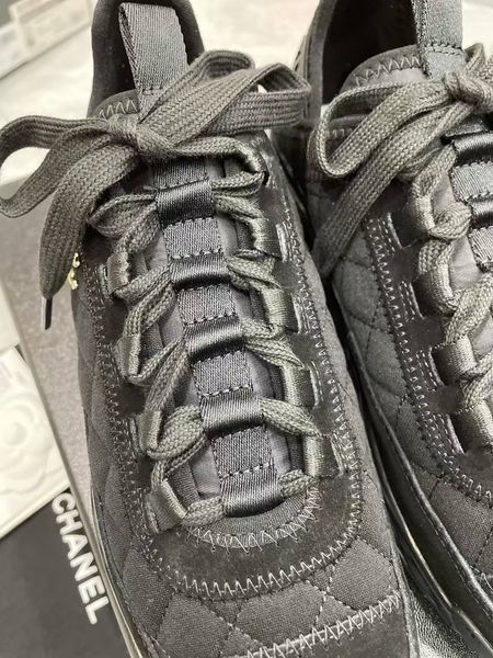 Chanel Sneakers 1616 фото