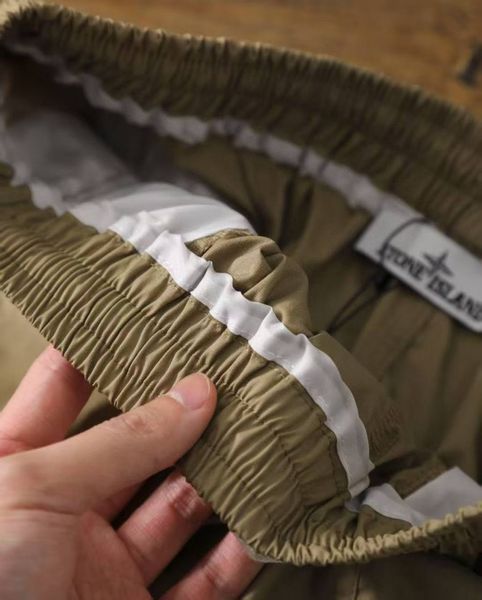 Stone Island Cargo Shorts 1939 фото