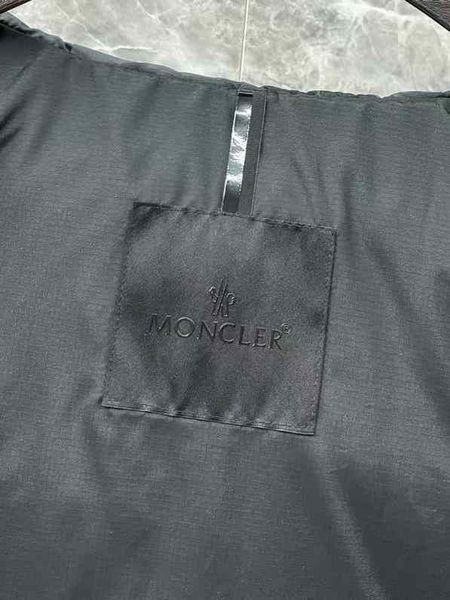 Куртка чоловіча чорна Moncler 582 фото